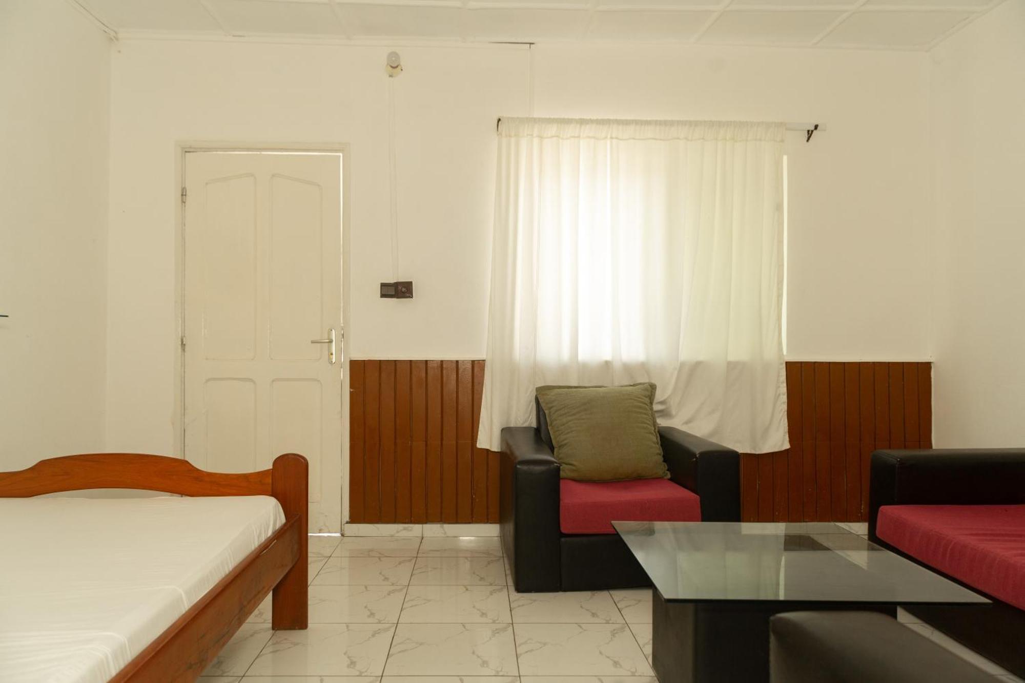 Tahiti Hotel Cotonou Ngoại thất bức ảnh